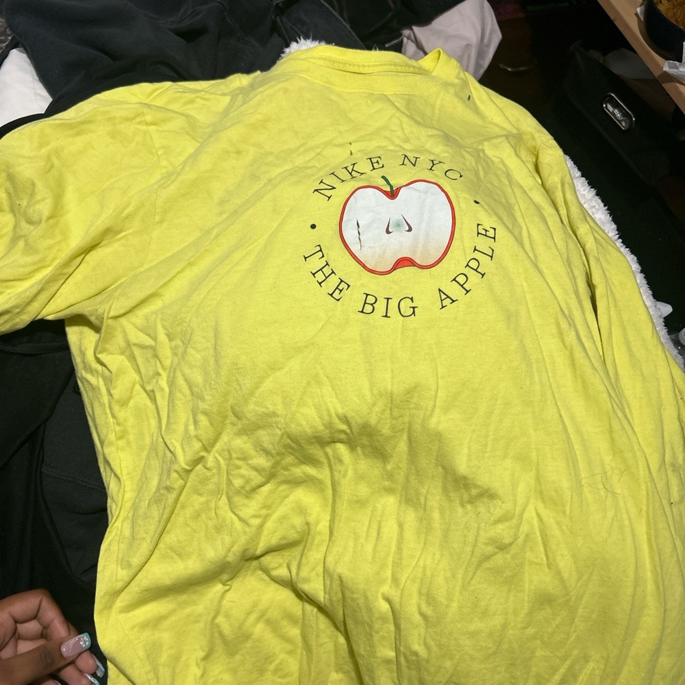 Nike Yellow Short Sleeve Tee